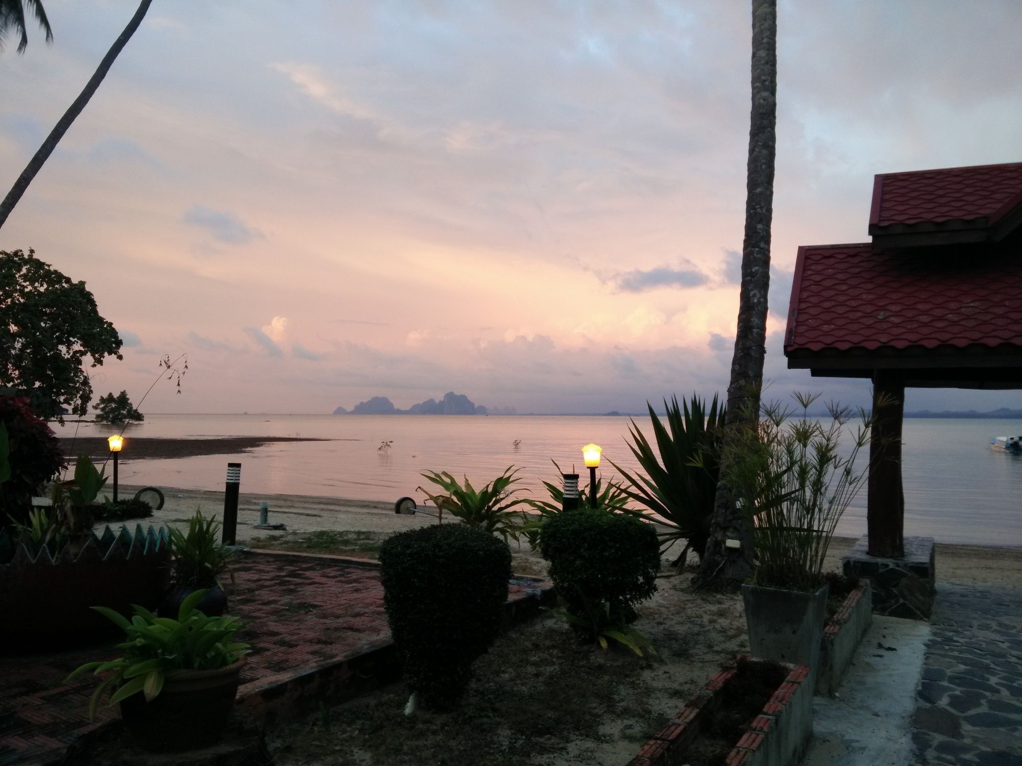 Koh Mook Resort Exterior photo